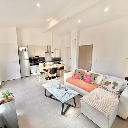 T2 Cosy - Hypercentre - Jeanne D'arc - Balcon Apartment *